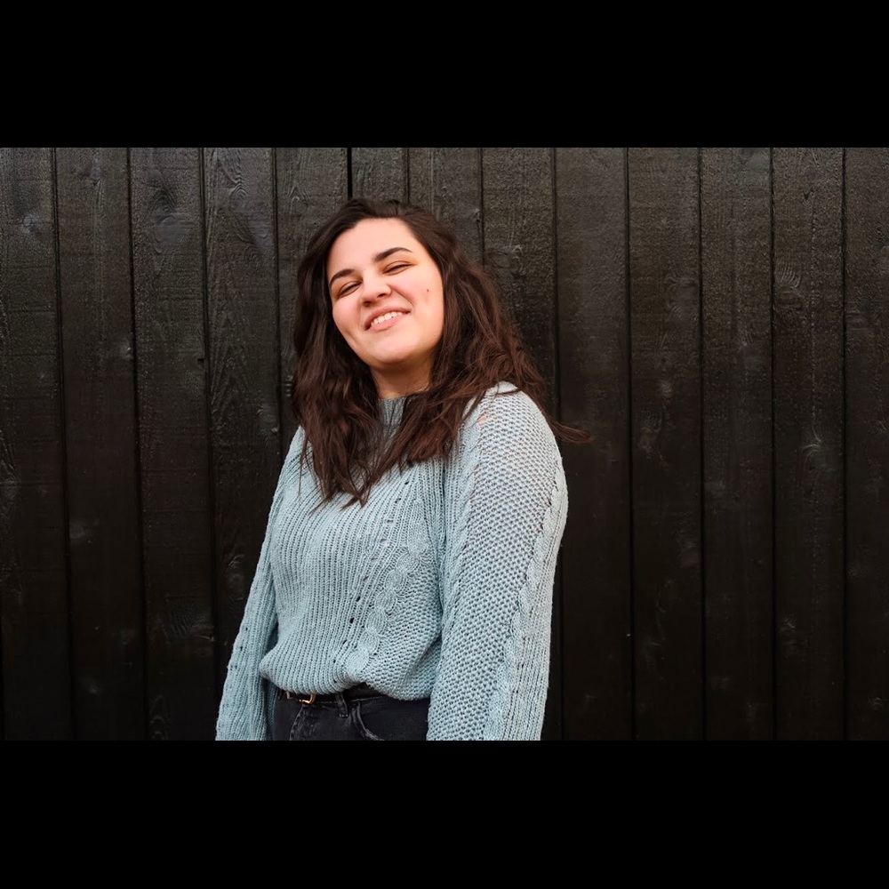 Meet your Posher, Caroline